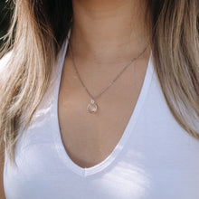 Load image into Gallery viewer, Clear Quartz Gemstone Necklace
